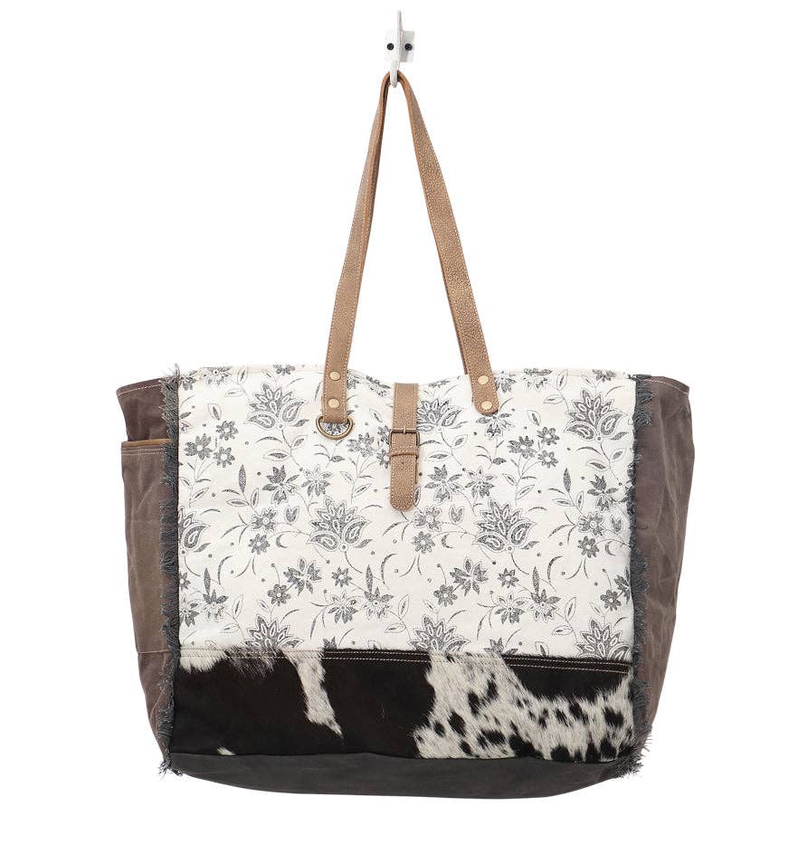 Ursinia Weekender Bag: Cow-Hide