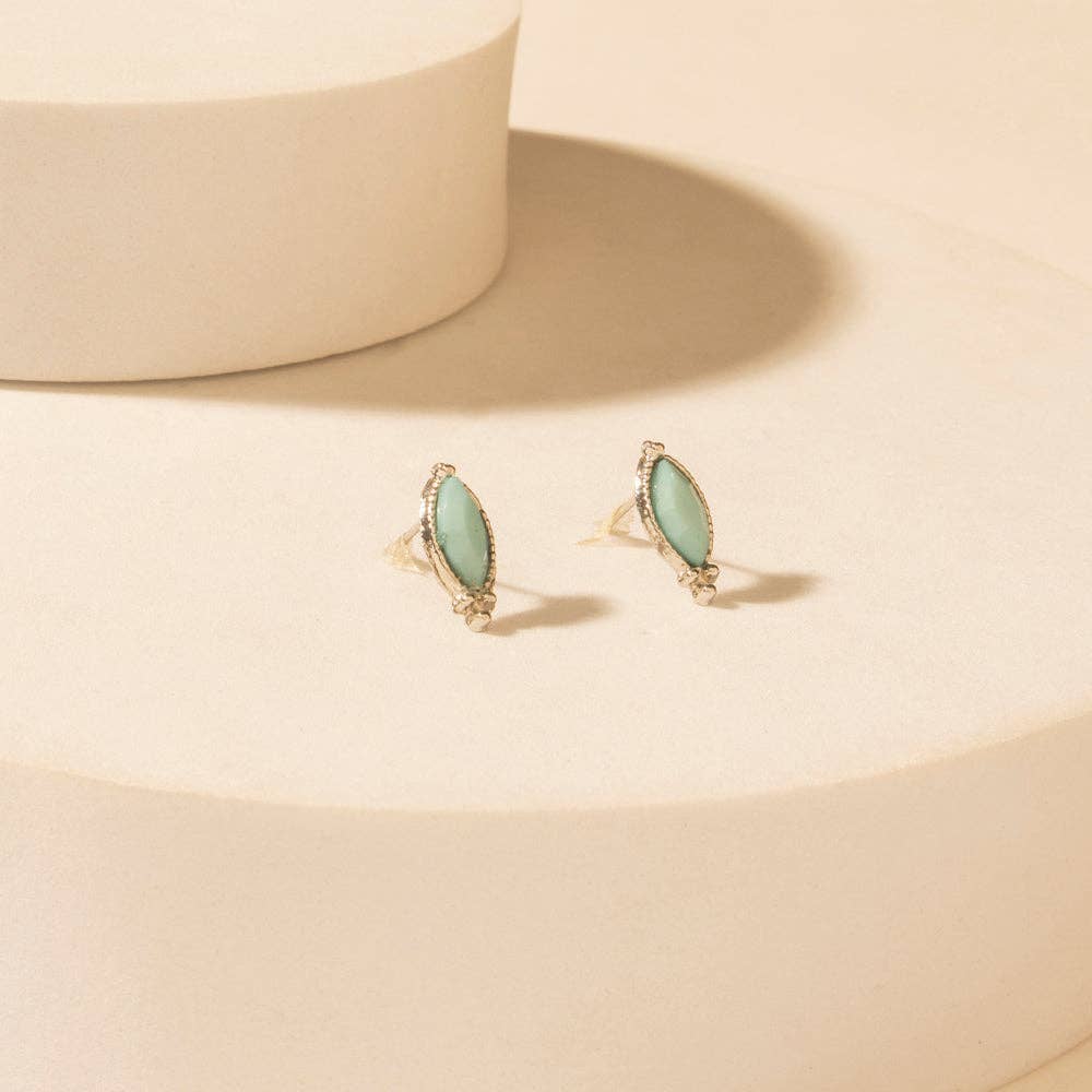 Prairie Trinket Earrings Set in Saddle Silver: Saddle Silver