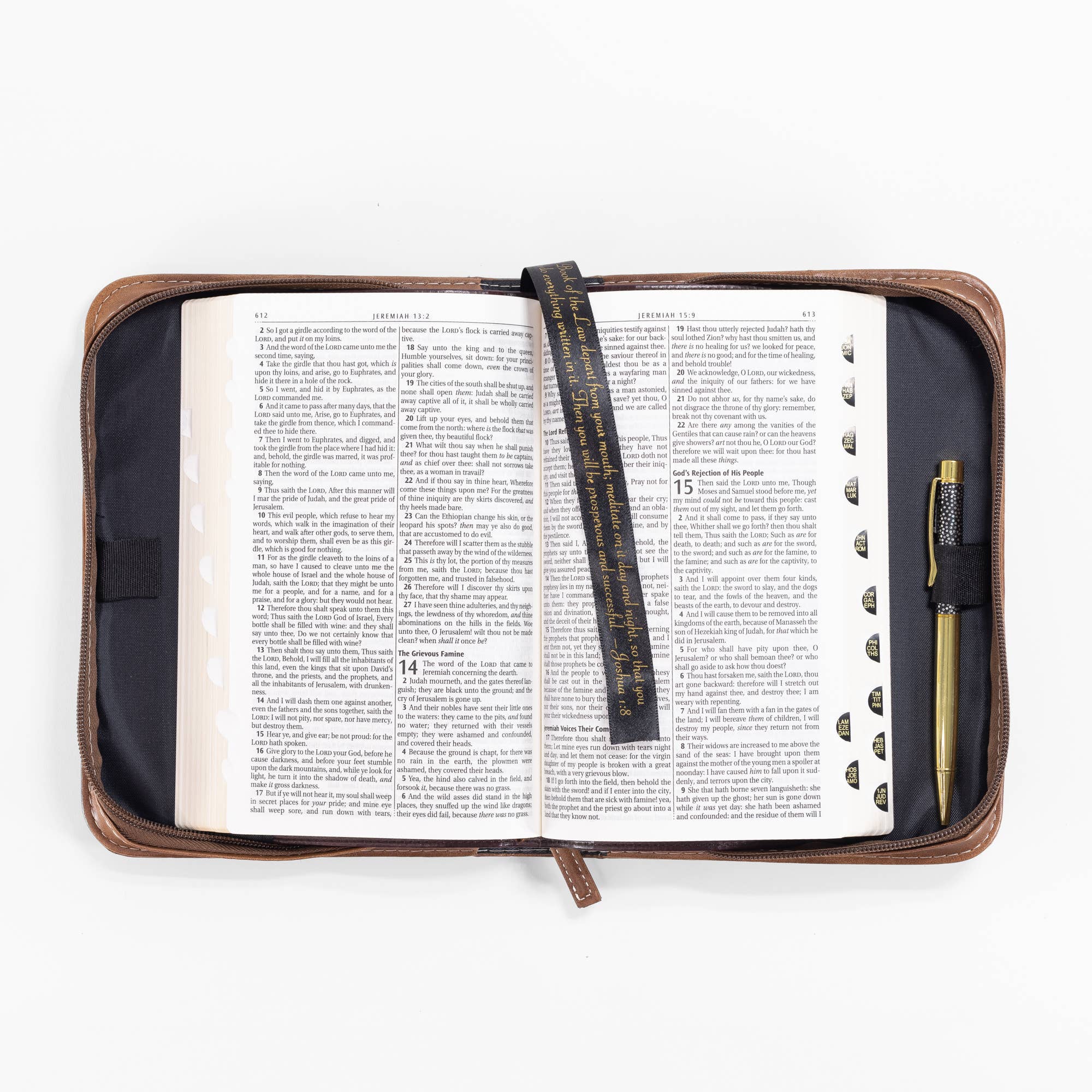 Divine Details: Bible Cover: Brown & Black Trust in the Lord: XXL