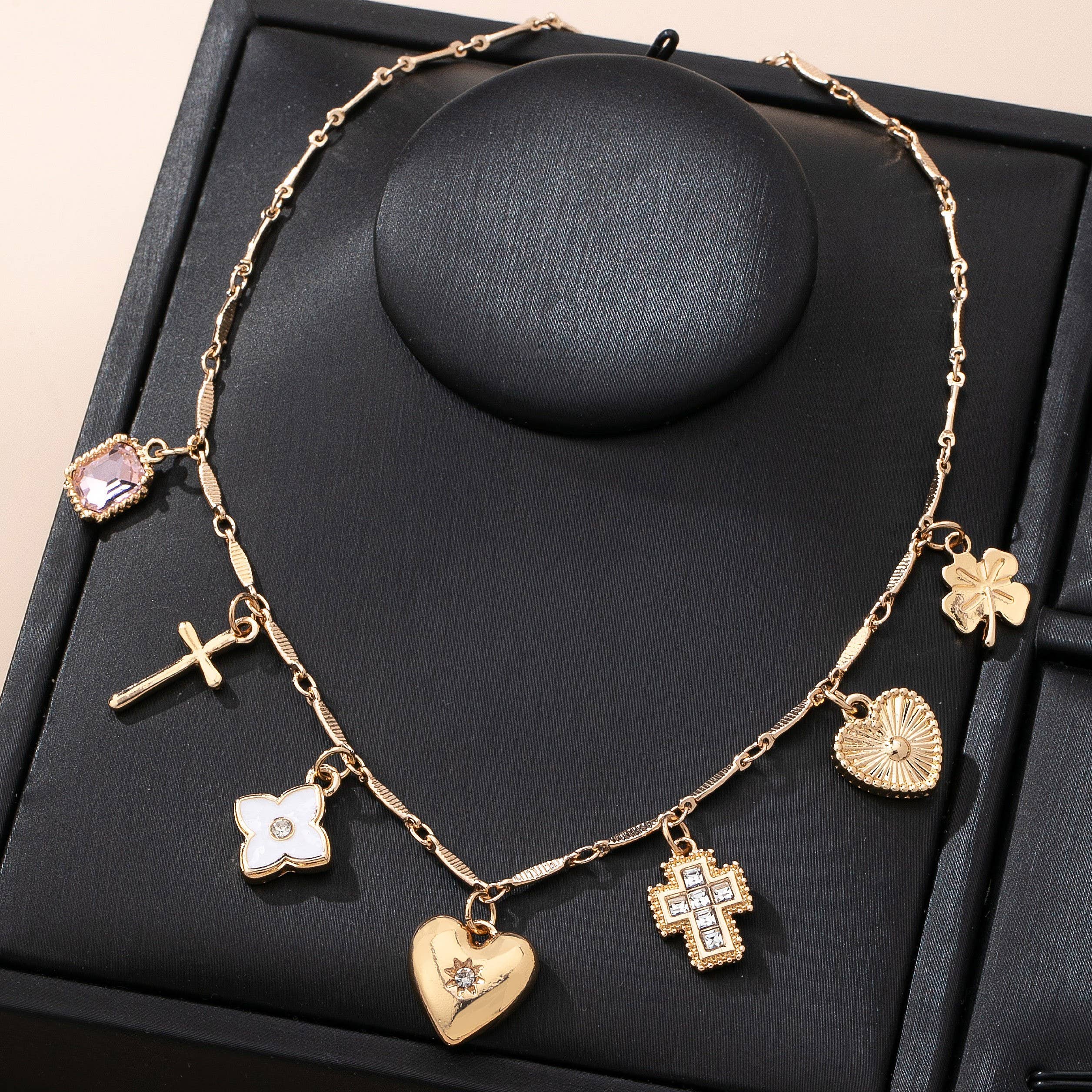CHARM NECKLACE-crosses hearts flowers clovers | 80N92807: Gold