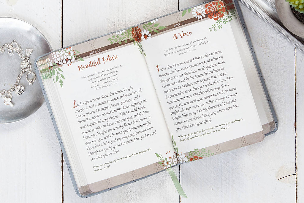 365 Days of Prayer for Women (Daily Devotional)