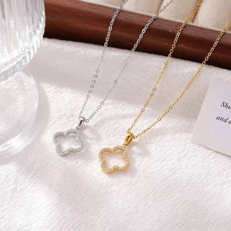 18K STAINLESS STEEL TARNISH FREE CLOVER NECKLACE | 40NK9680: Silver